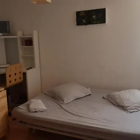 En Plein Coeur Du Vieux 아파트 니스